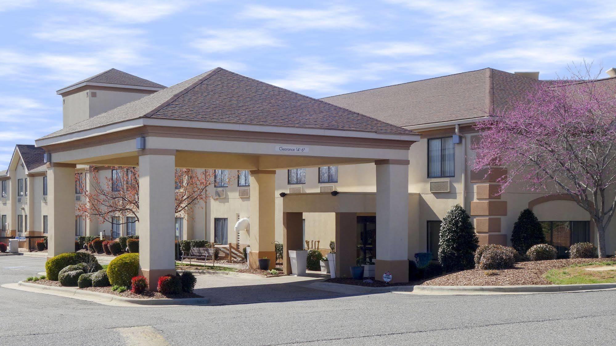 Country Inn & Suites By Radisson, Shelby, Nc Exterior photo